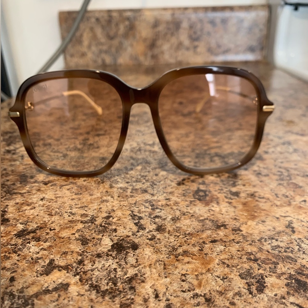 Authentic Gucci sunglasses